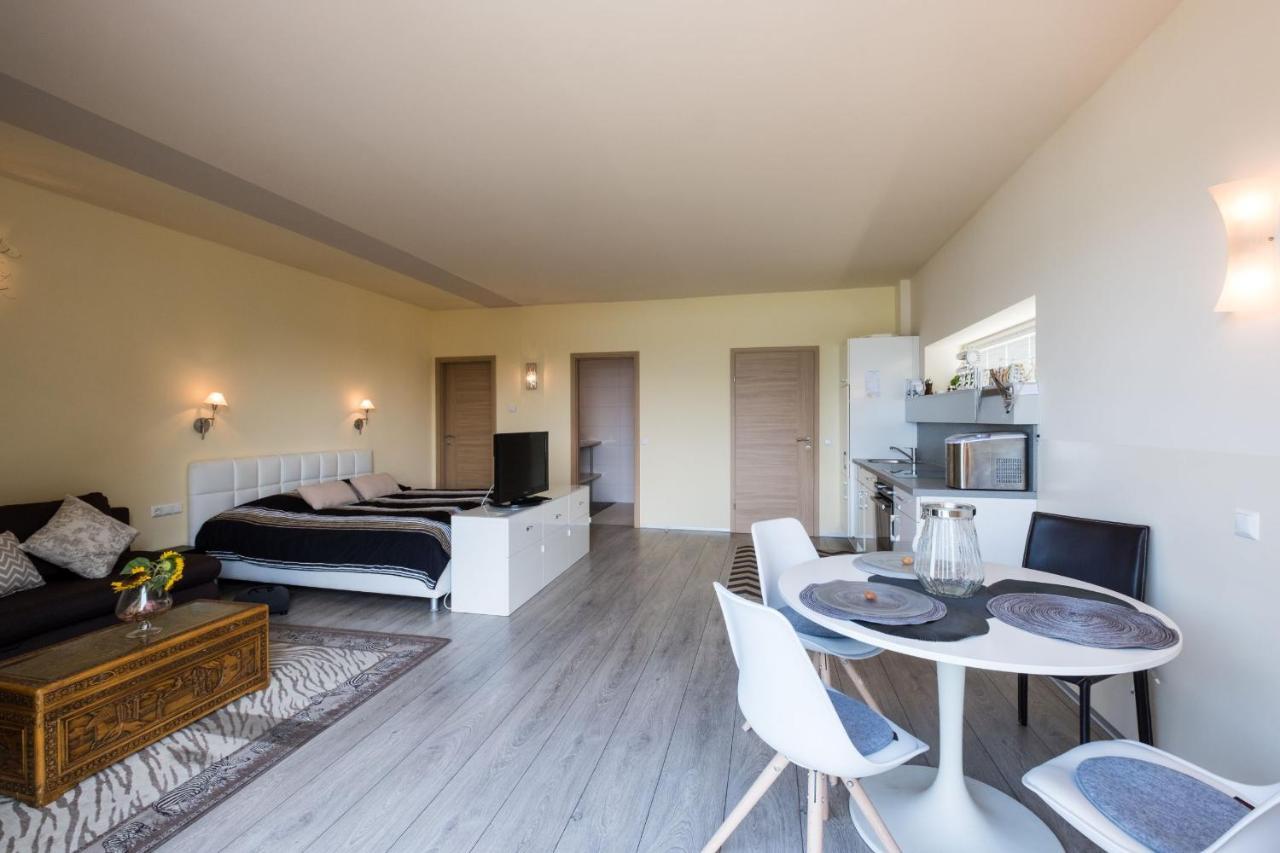 Lakeside Apartments - Adults Only Faak am See Luaran gambar